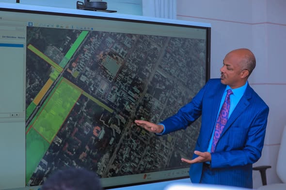 ርዕሰ መስተዳድር አቶ ደስታ ሌዳሞ የሀዋሳ ከተማ አስተዳደር የተከለሰ ዕቅድ ገመገሙ